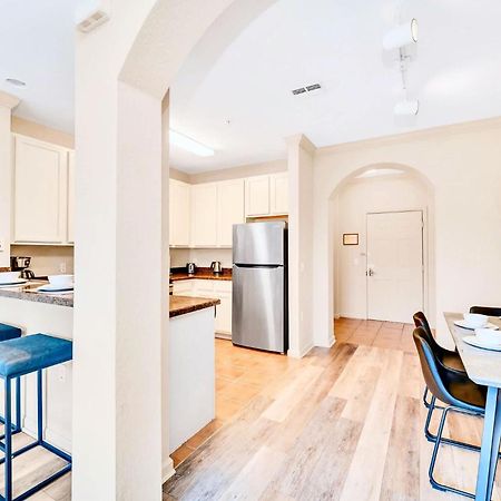 Luxury 2Br Condo - Pool & Hot Tub - Near Disney أورلاندو المظهر الخارجي الصورة