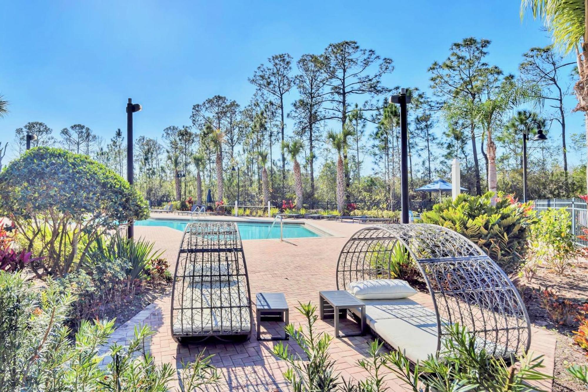 Luxury 2Br Condo - Pool & Hot Tub - Near Disney أورلاندو المظهر الخارجي الصورة